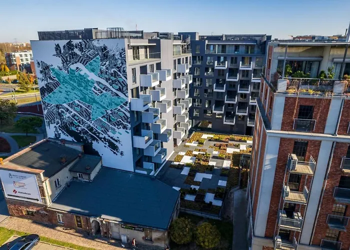 Apartment Premium With Parking, Air Condition And Balcony